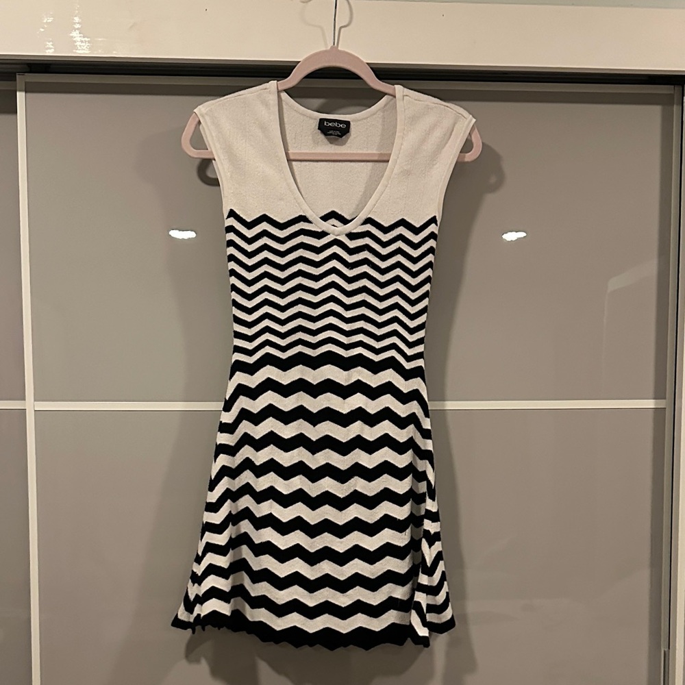 bebe Black and White Chevron Mini Dress